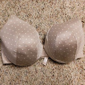 Cacique Smooth Lightly Lined Balconette Bra size 38DDD